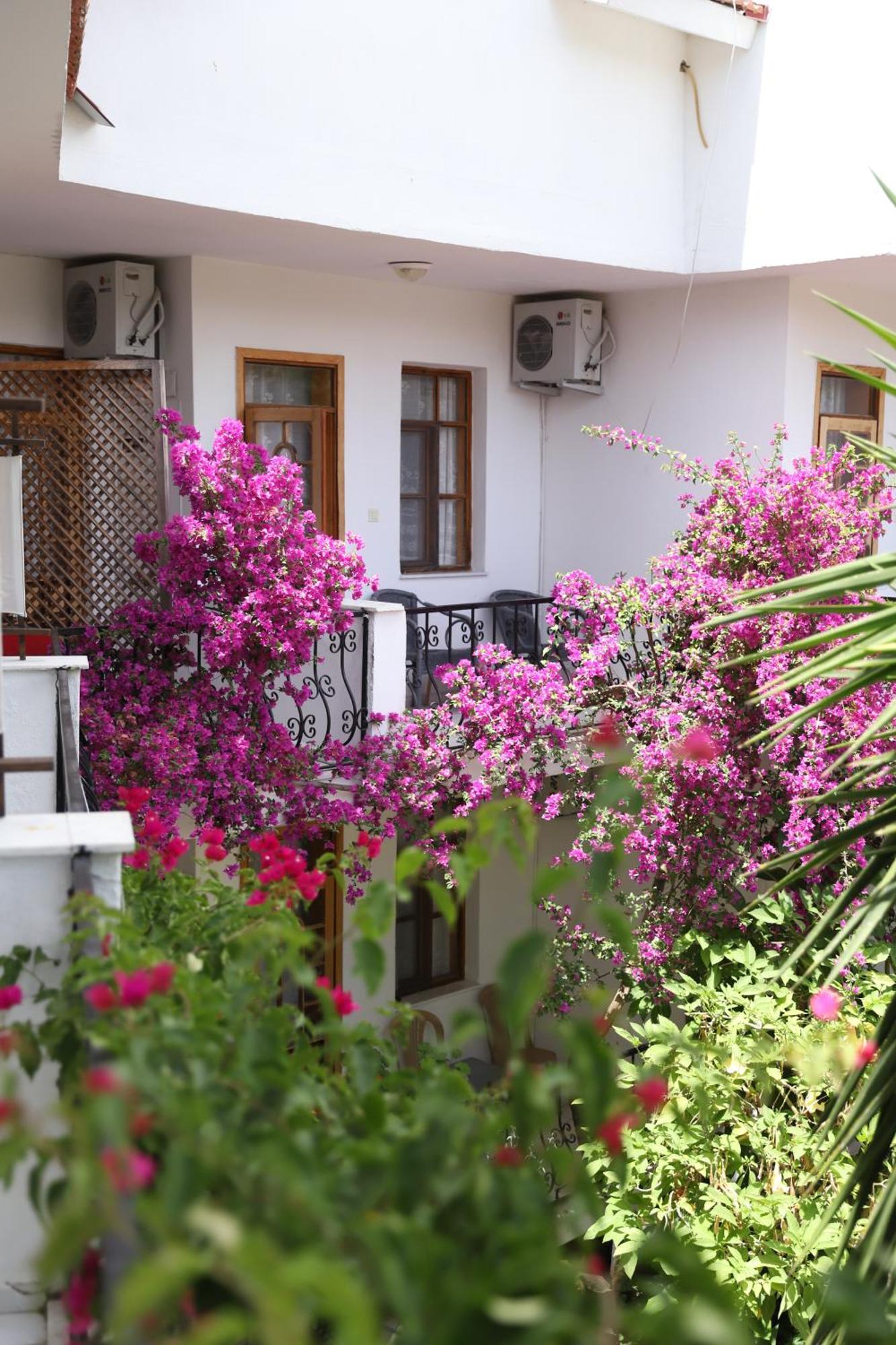 Yeni Doga Hotel ดาลยัน ภายนอก รูปภาพ