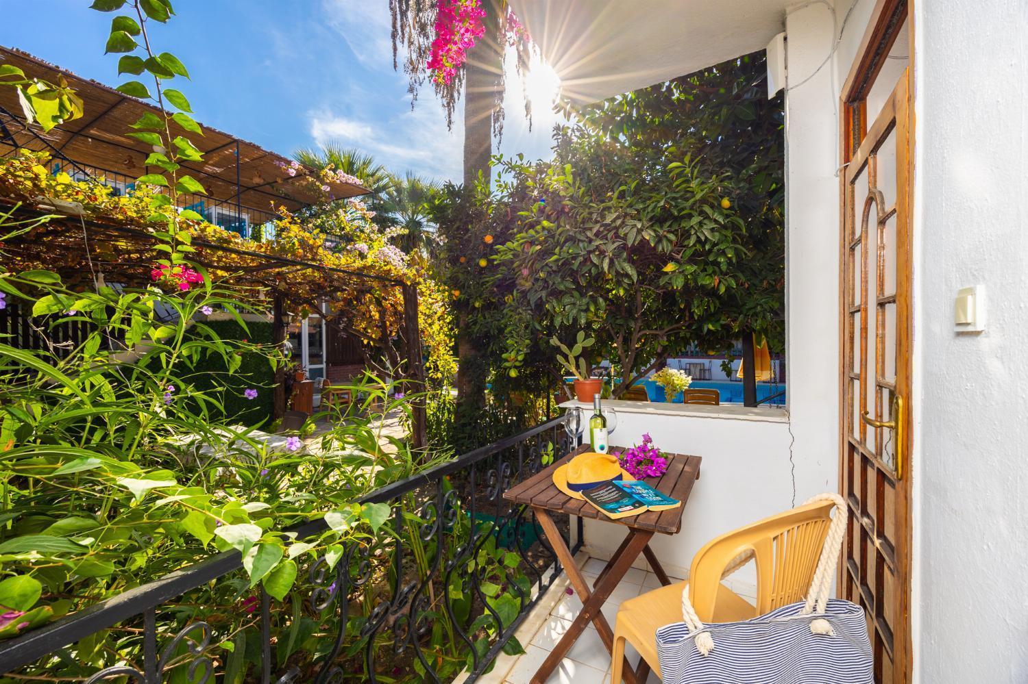 Yeni Doga Hotel ดาลยัน ภายนอก รูปภาพ