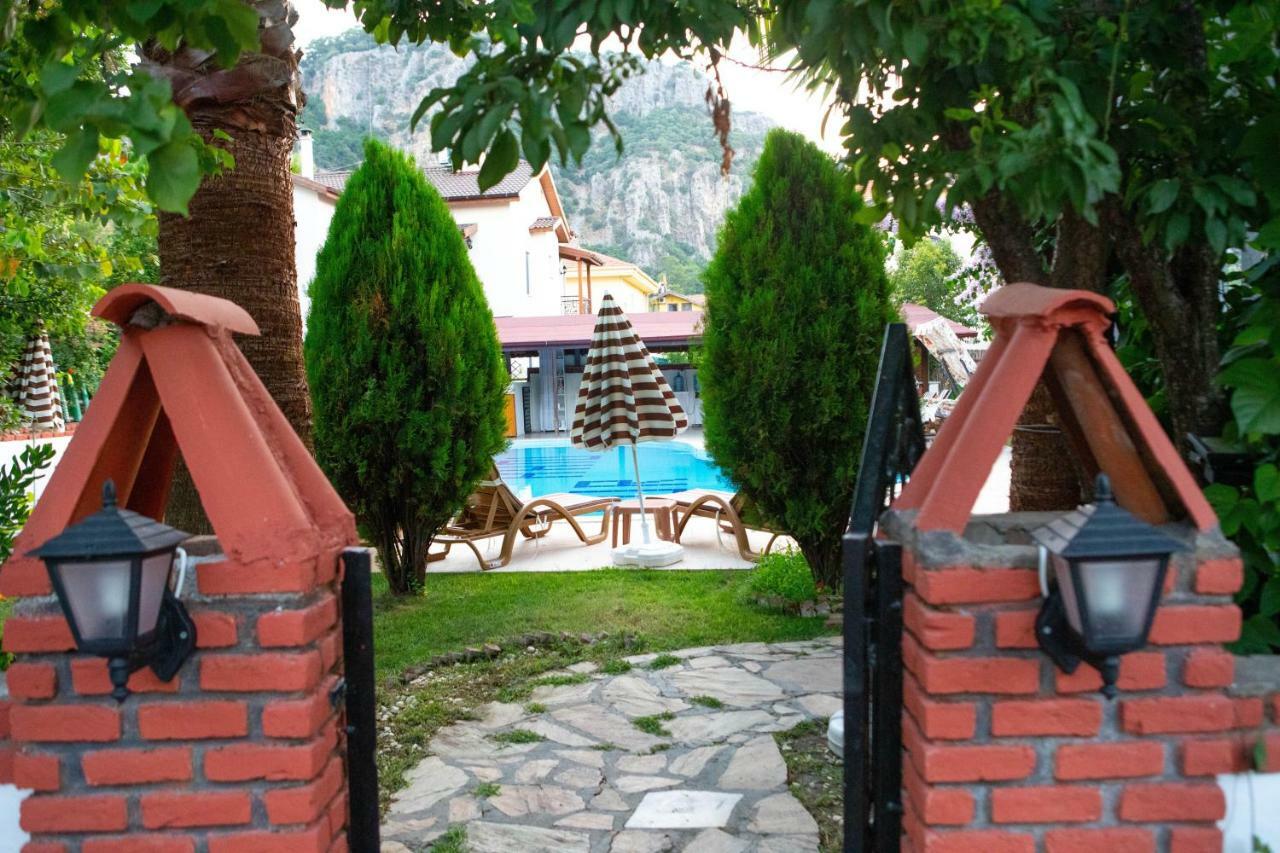 Yeni Doga Hotel ดาลยัน ภายนอก รูปภาพ